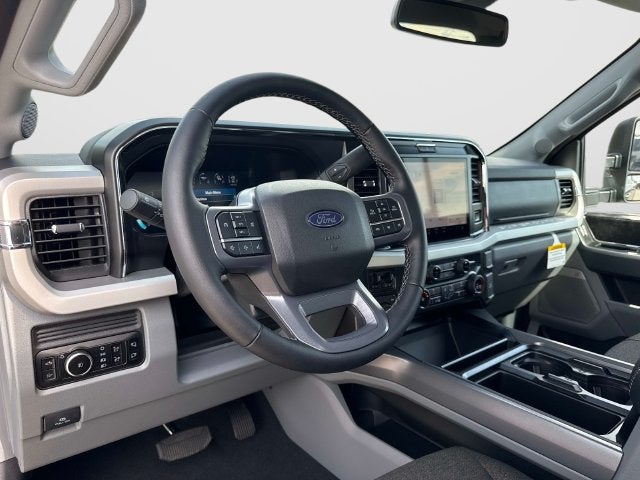 2027 Ford F-350SD XLT