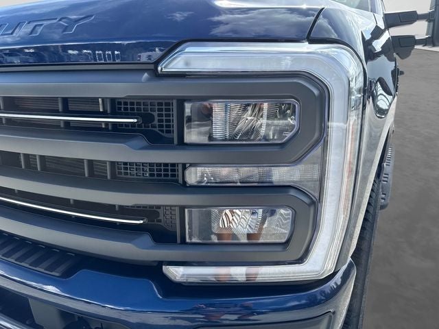 2027 Ford F-350SD XLT CARHARTT PACKAGE