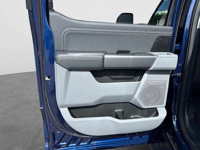 2027 Ford F-350SD XLT CARHARTT PACKAGE