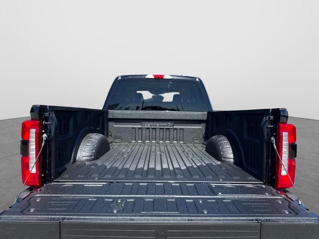 2027 Ford F-350SD XLT
