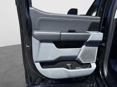 2027 Ford F-350SD XLT