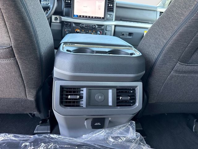 2027 Ford F-350SD XLT