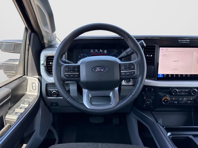 2027 Ford F-350SD XLT