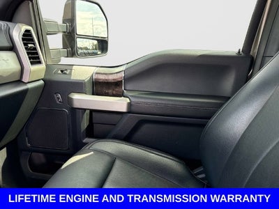 2022 Ford F-350SD Lariat