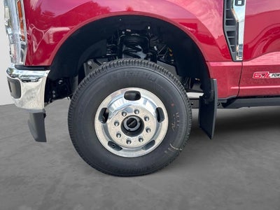 2027 Ford F-350SD Lariat DRW