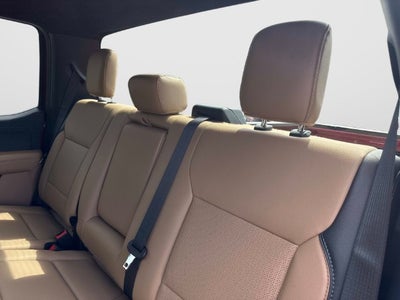 2027 Ford F-350SD Lariat DRW