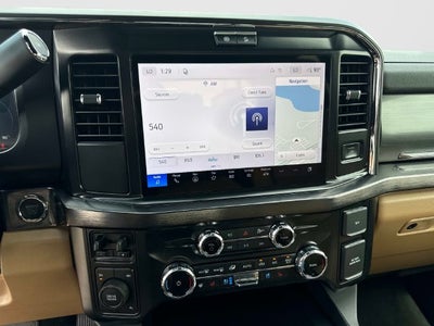2027 Ford F-350SD Lariat DRW