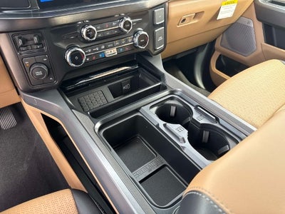 2027 Ford F-350SD Lariat DRW