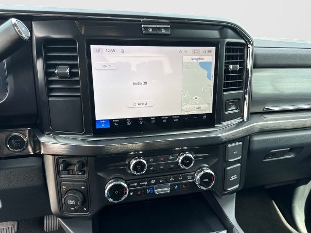 2027 Ford F-350SD Lariat DRW