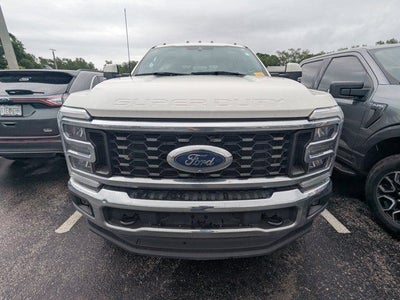 2023 Ford F-350SD Lariat DRW