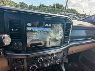 2026 Ford F-350SD Lariat DRW