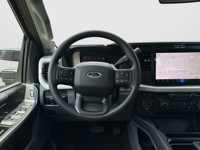 2026 Ford F-350SD XLT DRW