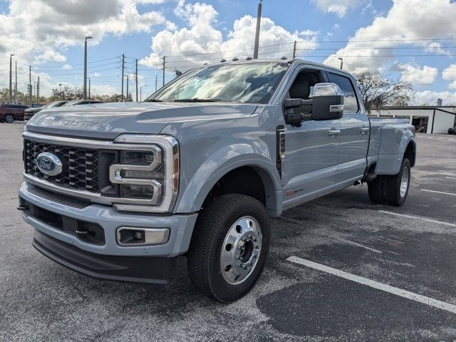 2026 Ford F-450SD Platinum DRW
