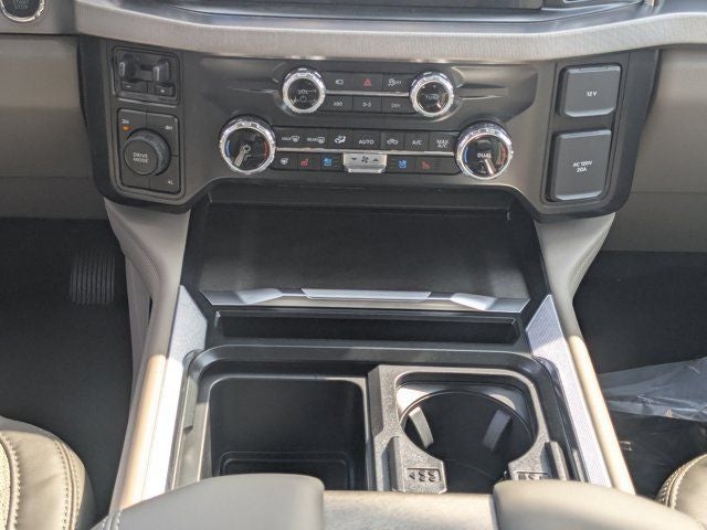 2026 Ford F-450SD Platinum DRW