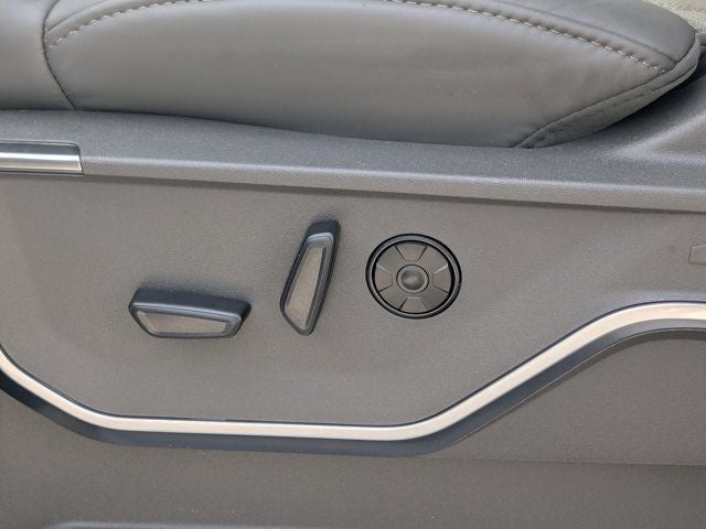 2026 Ford F-450SD Platinum DRW