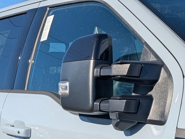 2026 Ford F-450SD Platinum DRW