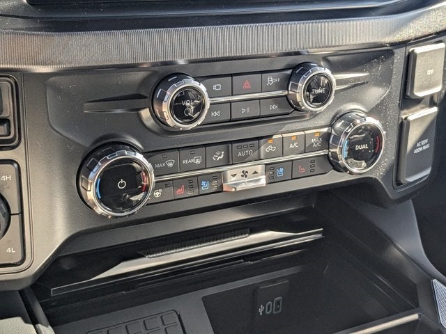 2026 Ford F-450SD Platinum DRW