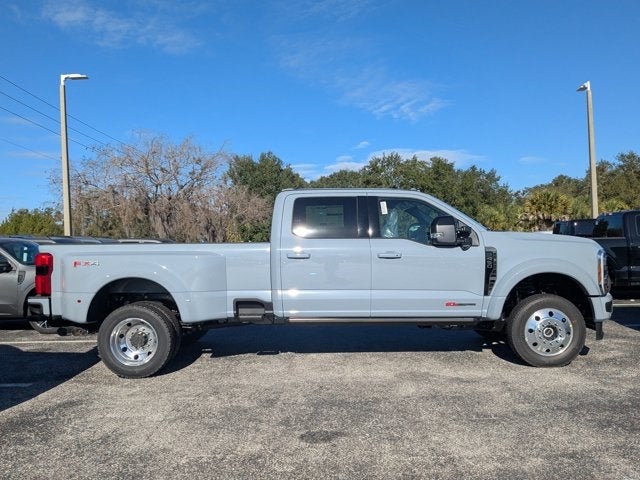 2026 Ford F-450SD Platinum DRW
