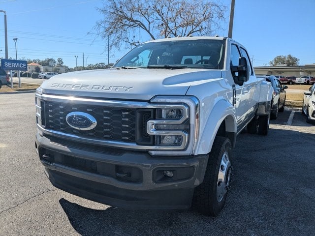 2026 Ford F-450SD King Ranch DRW