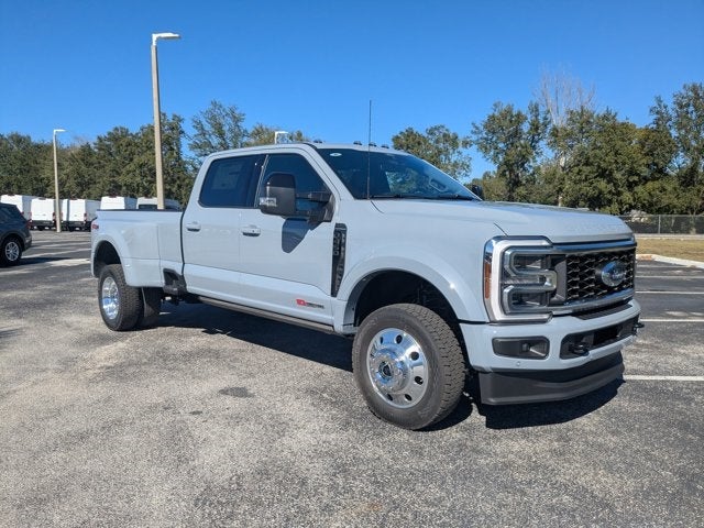 2026 Ford F-450SD Platinum DRW