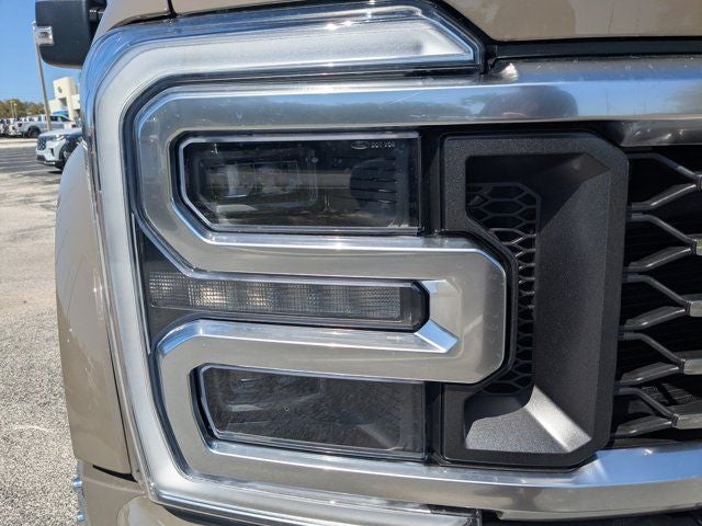 2026 Ford F-450SD Platinum DRW