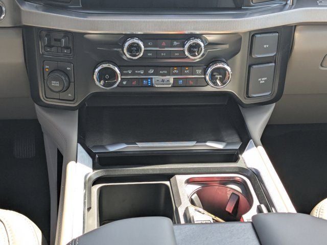 2026 Ford F-450SD Platinum DRW