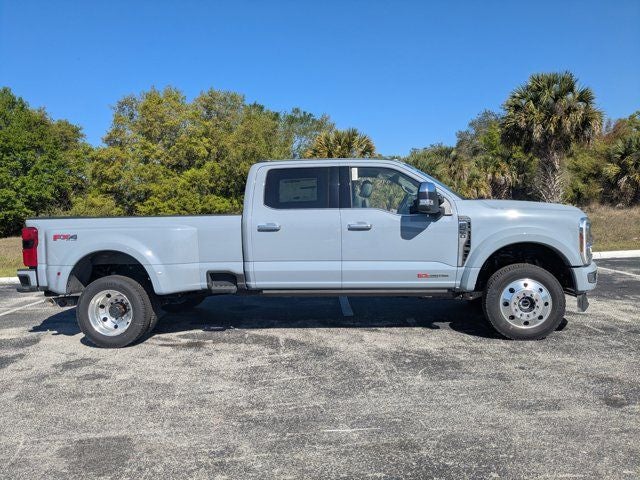 2026 Ford F-450SD Platinum DRW