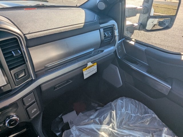 2026 Ford F-450SD Platinum DRW