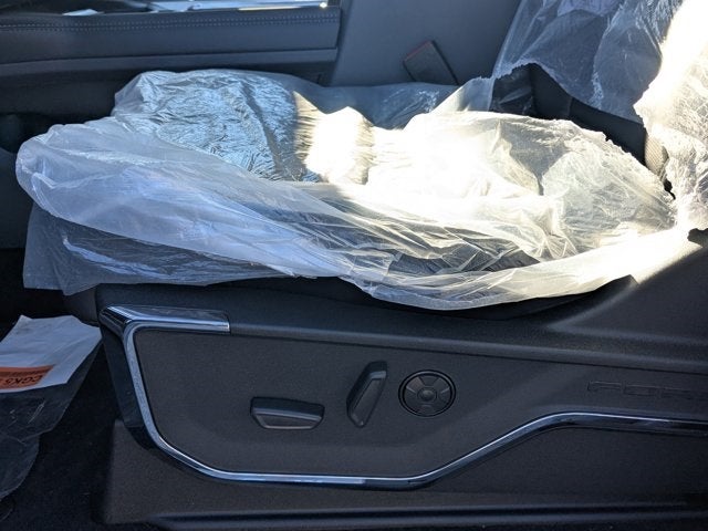 2026 Ford F-450SD Platinum DRW