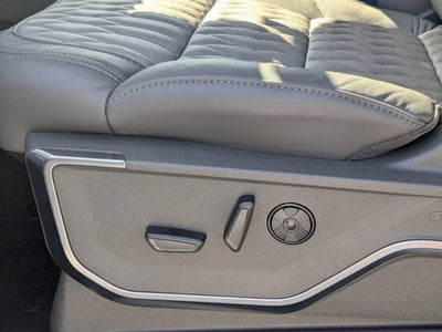 2026 Ford F-450SD Platinum DRW