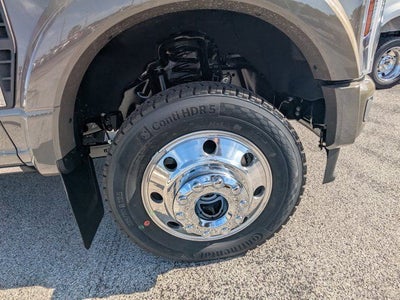 2026 Ford F-450SD Platinum DRW
