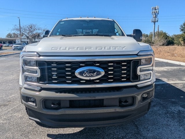 2026 Ford F-450SD King Ranch DRW