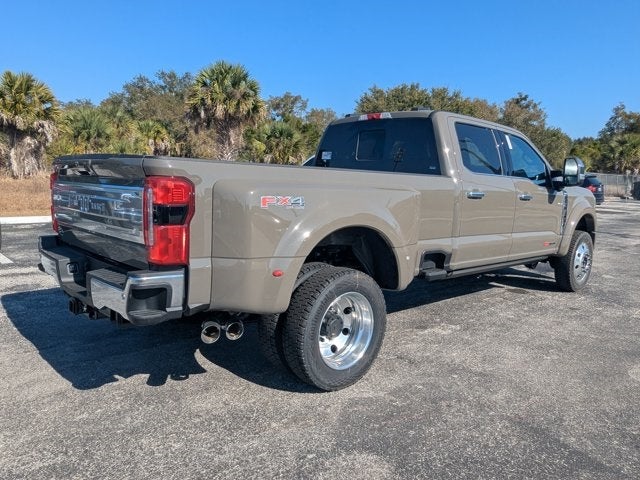 2026 Ford F-450SD King Ranch DRW