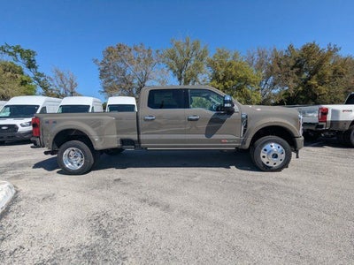 2026 Ford F-450SD Platinum DRW