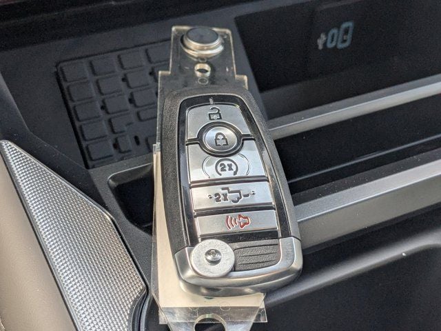 2026 Ford F-450SD Platinum DRW