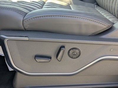 2026 Ford F-450SD Platinum DRW