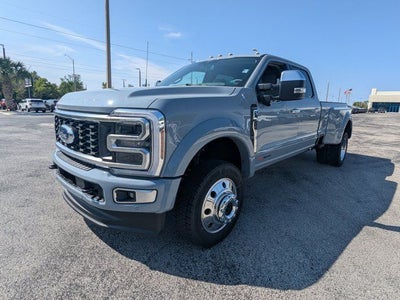 2026 Ford F-450SD Platinum DRW