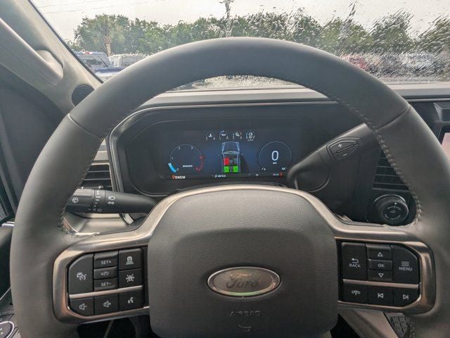 2026 Ford F-450SD Platinum DRW
