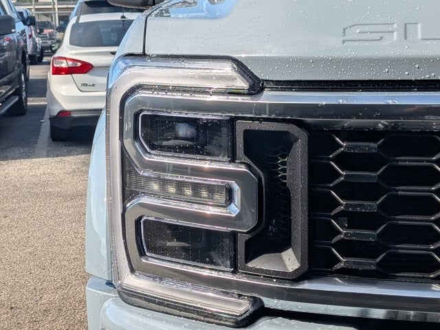 2026 Ford F-450SD Platinum DRW