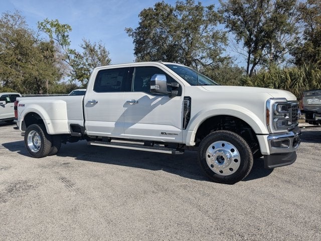 2026 Ford F-450SD Lariat DRW