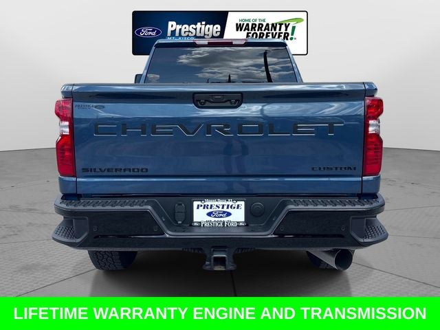 2026 Chevrolet Silverado 2500HD Custom