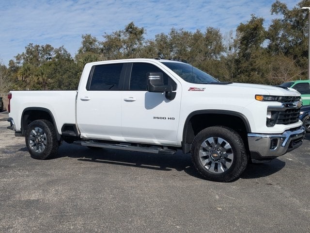 2025 Chevrolet Silverado 3500HD LT