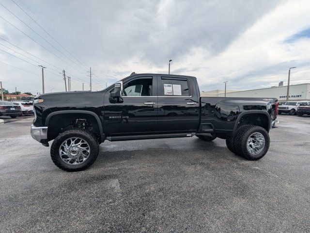 2024 Chevrolet Silverado 3500HD LTZ
