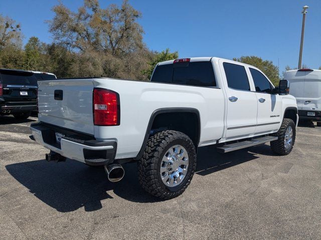 2017 GMC Sierra 2500HD Denali