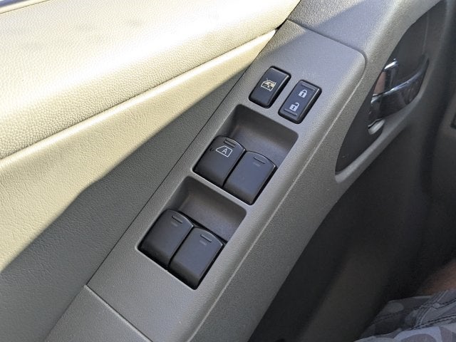 2017 Nissan Frontier SL