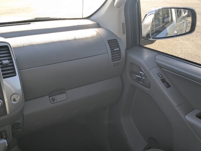 2017 Nissan Frontier SL