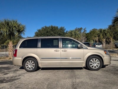 2015 Chrysler Town & Country Touring