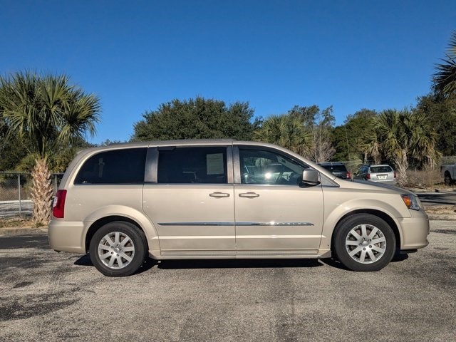 2015 Chrysler Town & Country Touring