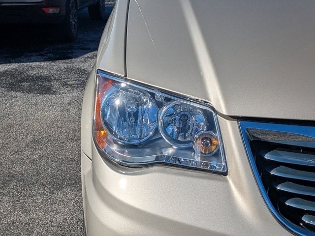 2015 Chrysler Town & Country Touring