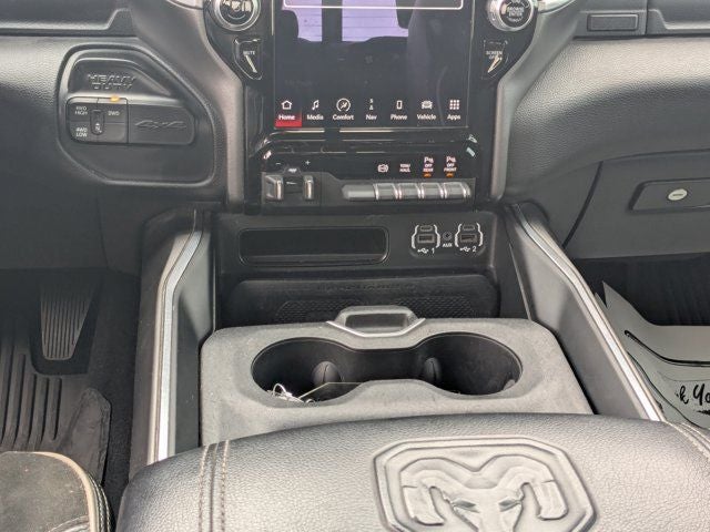 2022 RAM 2500 Laramie NIGHT EDITION